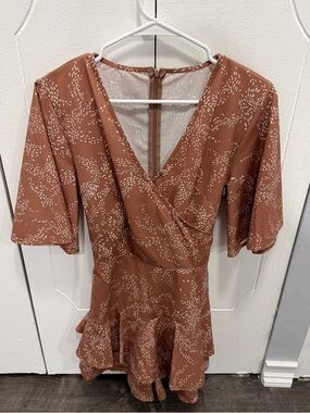 NWOT Brown and White Short Sleeve Romper
